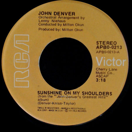 John Denver - Around And Around / Sunshine On My Shoulders side B