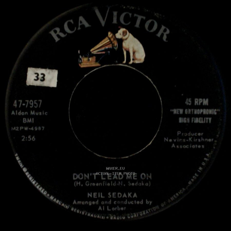 Neil Sedaka - Happy Birthday Sweet Sixteen / Don't Lead Me On side B