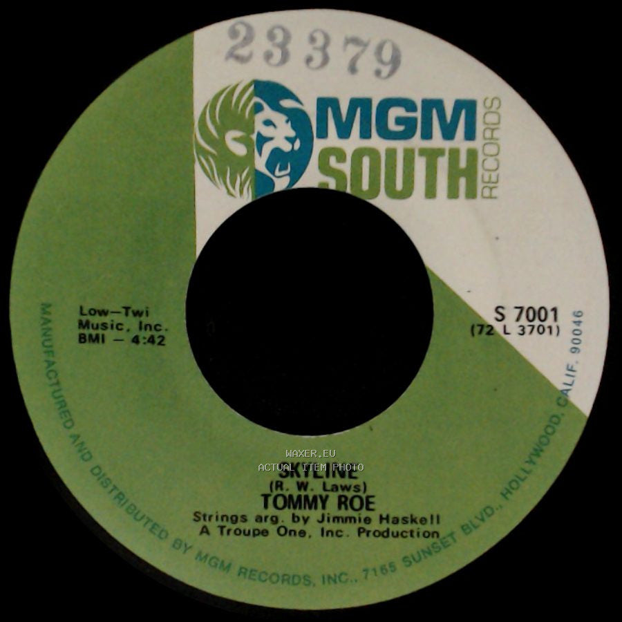 Tommy Roe - Skyline / Mean Little Woman, Rosalie side A