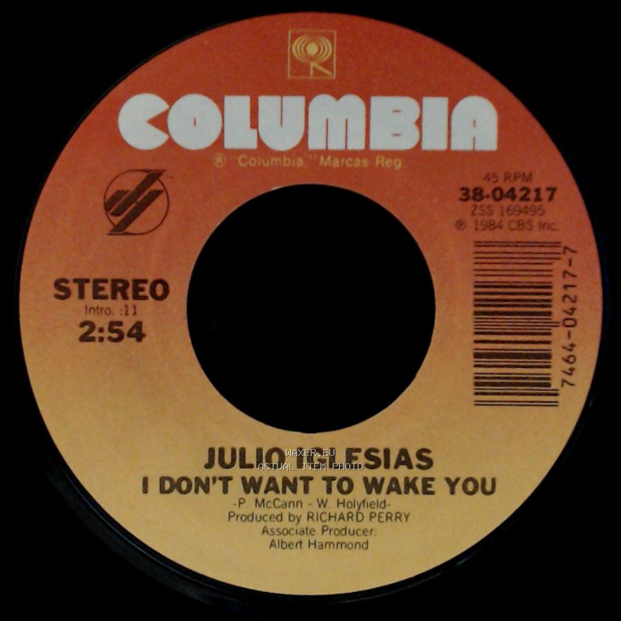 Julio Iglesias & Willie Nelson / Julio Iglesias - To All The Girls I've Loved Before / I Don't Want To Wake You side B