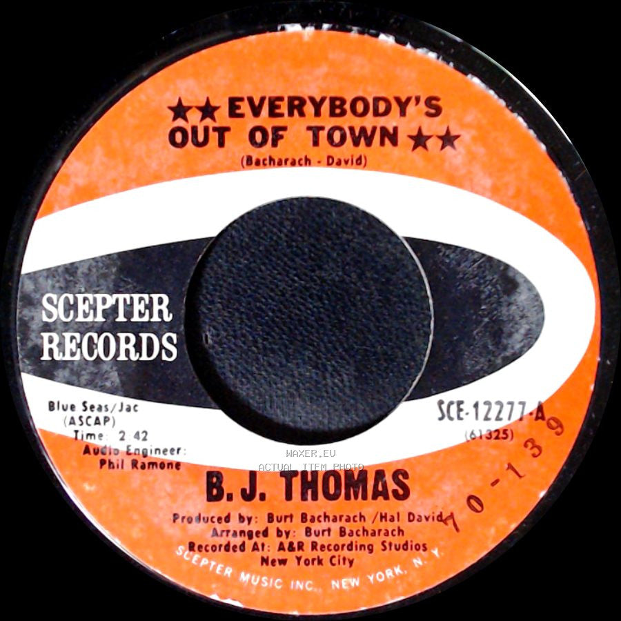 B. J. Thomas - Living Again / Everybody's Out Of Town side B