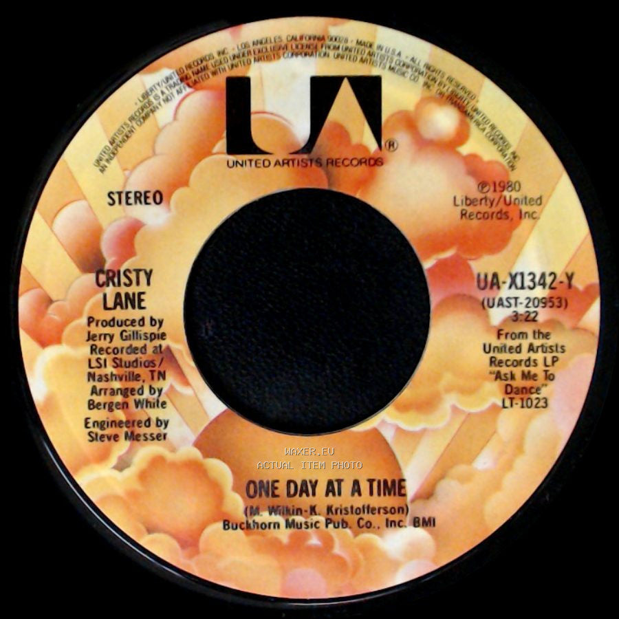 Cristy Lane - I Knew The Mason / One Day At A Time side B
