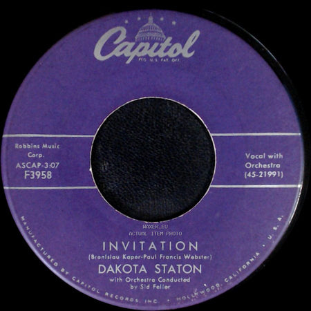 Dakota Staton - The Party's Over / Invitation side B