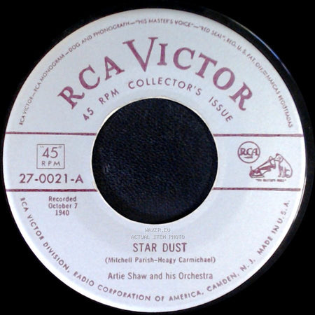 Artie Shaw And His Orchestra - Star Dust / Dancing In The Dark side A