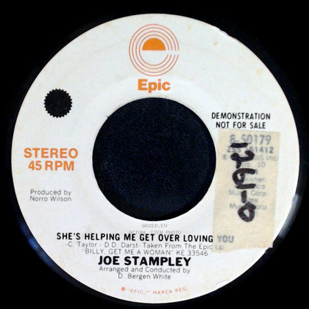 Joe Stampley - She's Helping Me Get Over Loving You / She's Helping Me Get Over Loving You side B