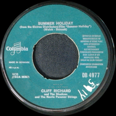 Cliff Richard And The Shadows And The Norrie Paramor Strings - Dancing Shoes / Summer Holiday side B