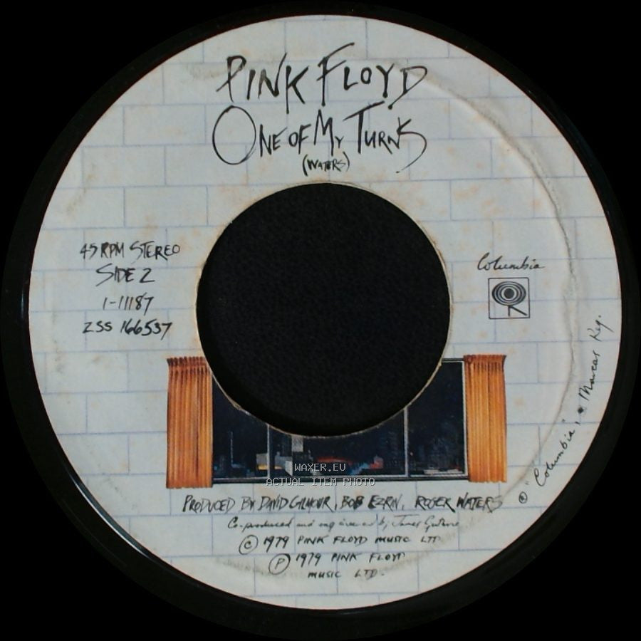 Pink Floyd - Another Brick In The Wall (Water) Part 1 / One Of My Turns side B